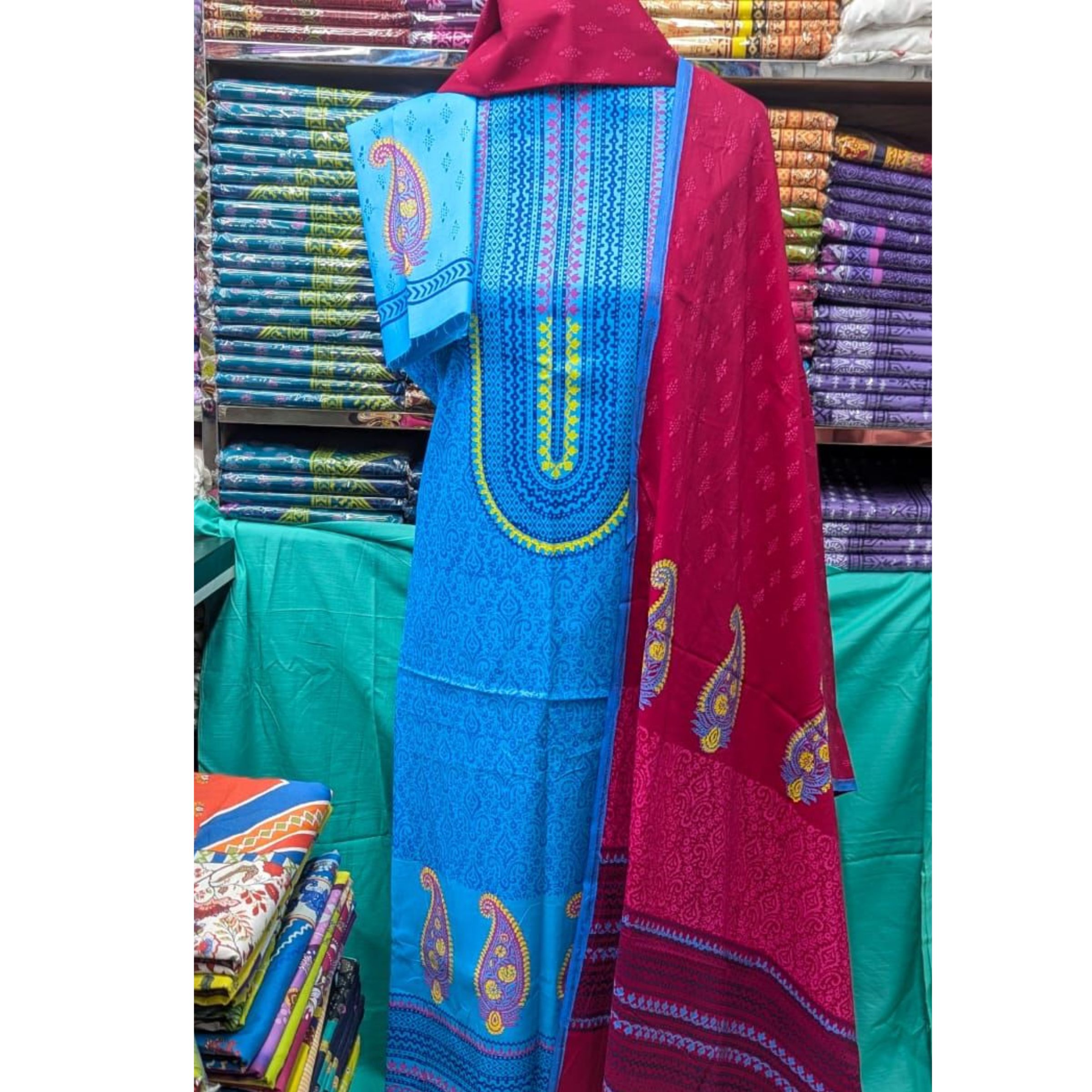 New Exclushive Collection High Qualitiey Cotton Printed Three Piece